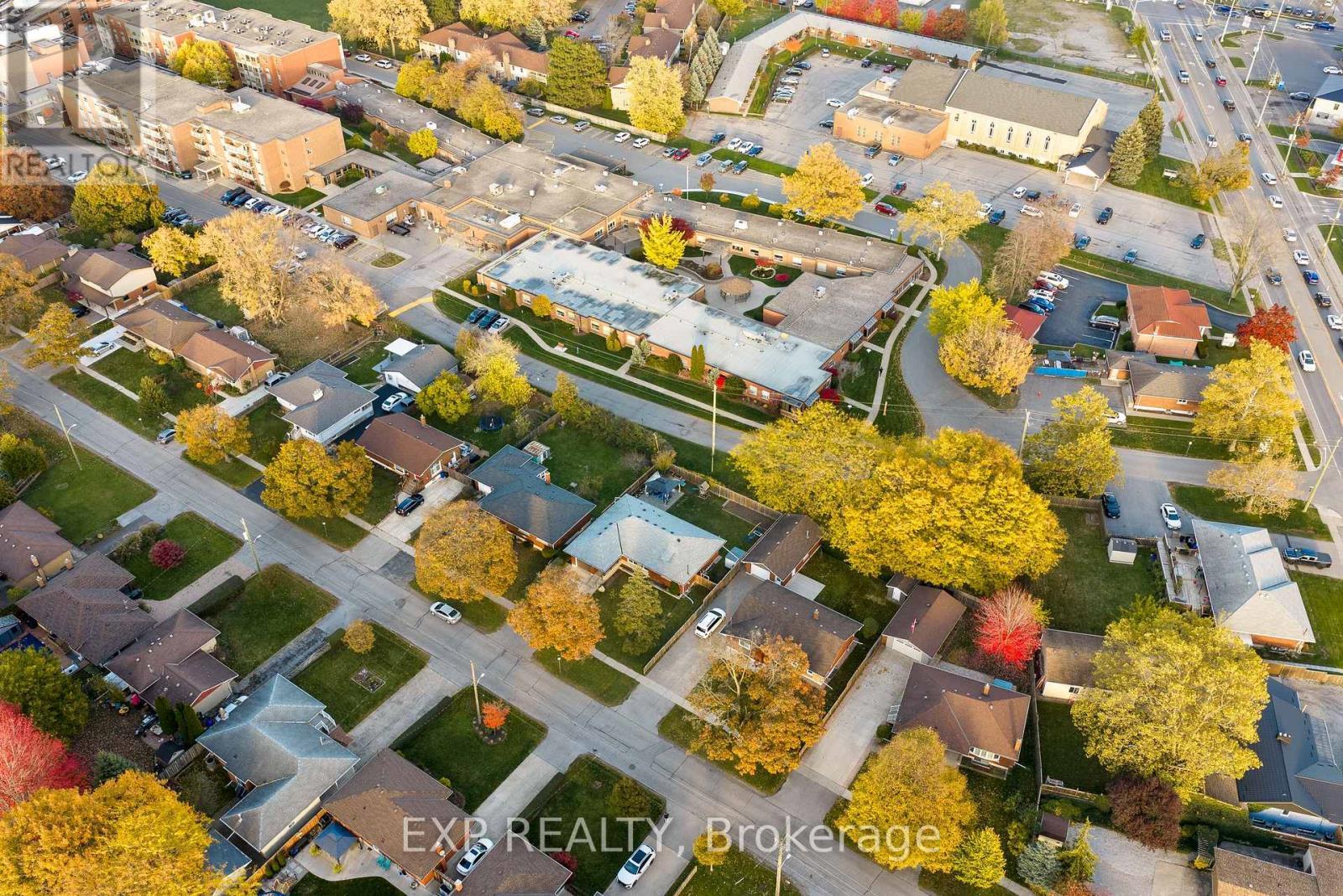 7 Harcove Street, St. Catharines (Vine/Linwell), ON - Outdoor With View