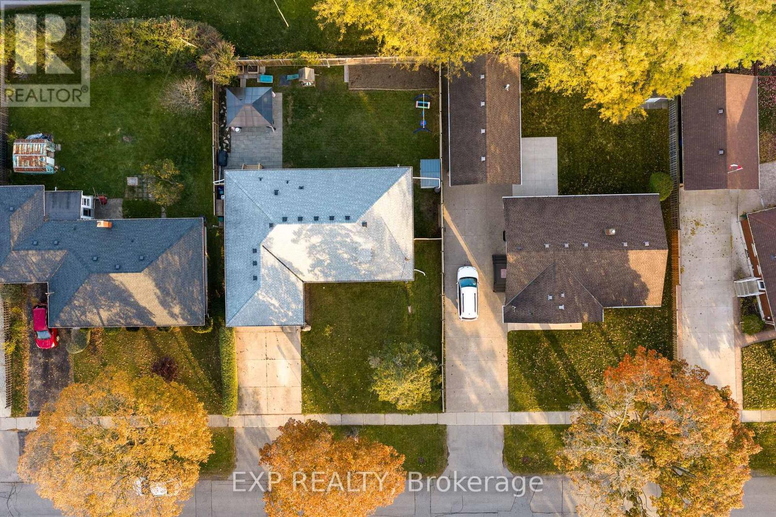 7 Harcove Street, St. Catharines (Vine/Linwell), ON - Outdoor With View