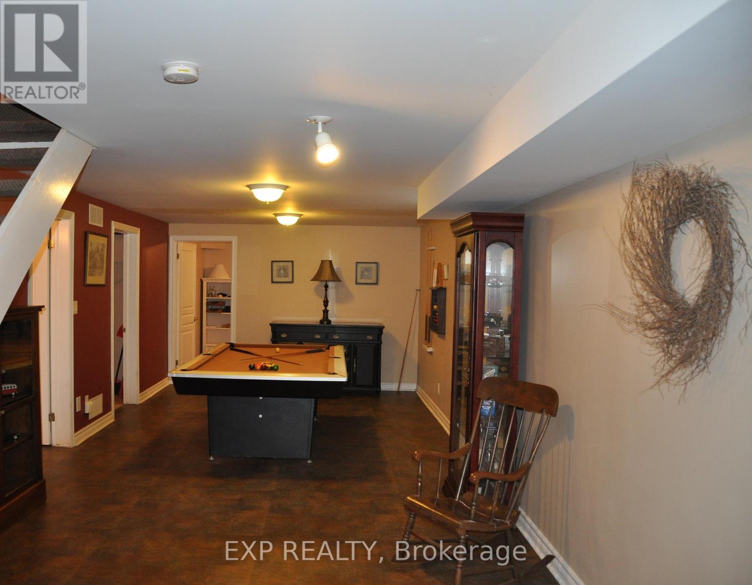 172 Dalhousie Avenue E, St. Catharines (Port Dalhousie), ON - Indoor Photo Showing Other Room