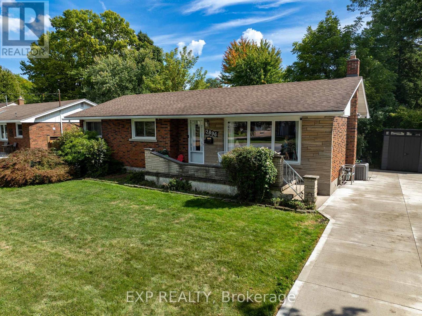 2896 Portage Road, Niagara Falls (Church'S Lane), ON - Outdoor