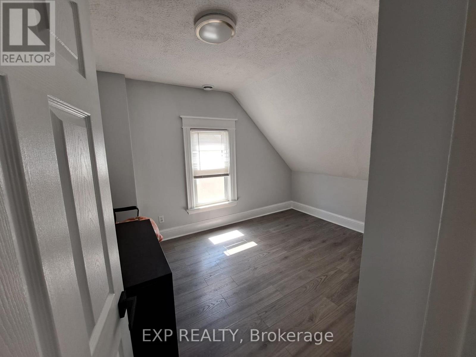 41 Kent Street, Welland (Welland Downtown), ON - Indoor Photo Showing Other Room