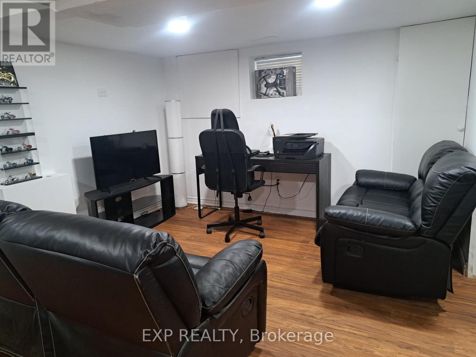 41 Kent Street, Welland (Welland Downtown), ON - Indoor