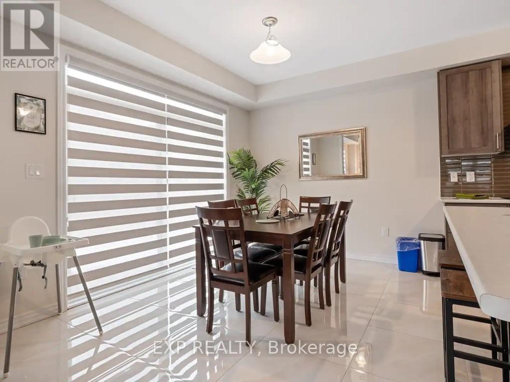 2 Sun Haven Lane, Thorold (Rolling Meadows), ON - Indoor Photo Showing Dining Room