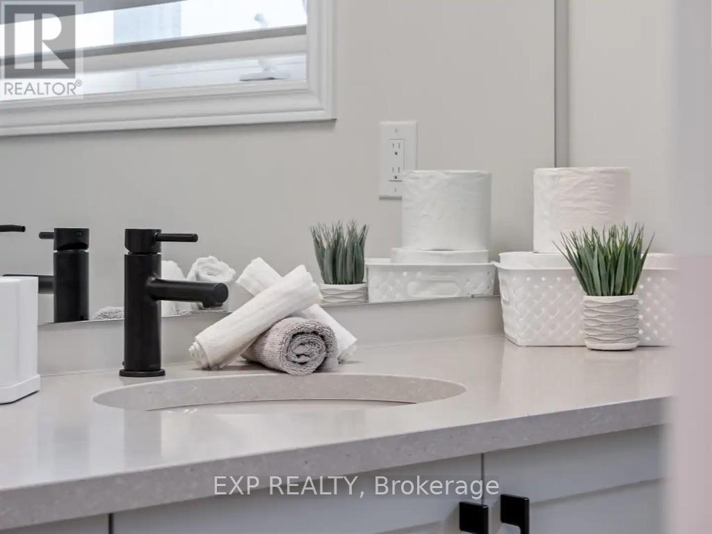 2 Sun Haven Lane, Thorold (Rolling Meadows), ON - Other