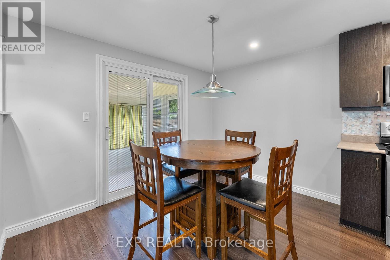 6937 Waterloo Drive, Niagara Falls (Casey), ON - Indoor Photo Showing Dining Room