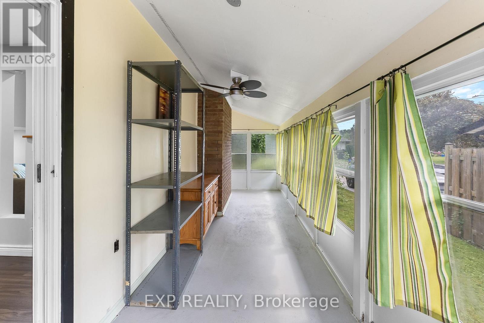 2 Season Room - Off Kitchen - 6937 Waterloo Drive, Niagara Falls (Casey), ON - Photo Showing Other Room