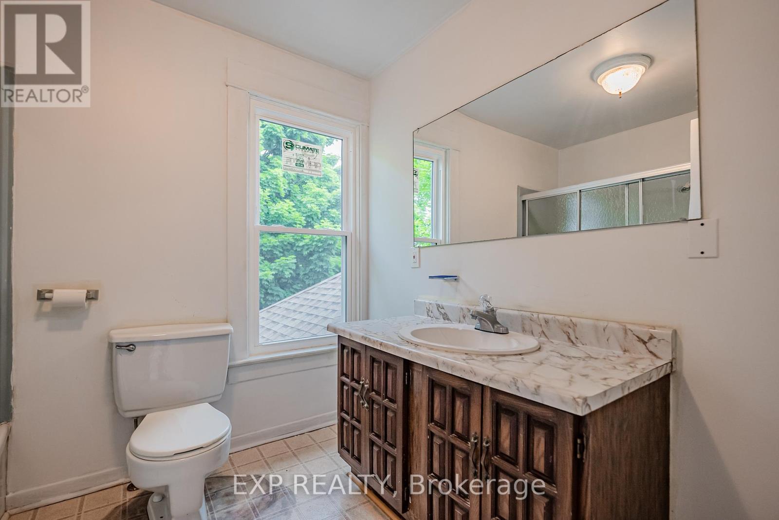 4865 Armoury Street, Niagara Falls (Cherrywood), ON - Indoor Photo Showing Bathroom