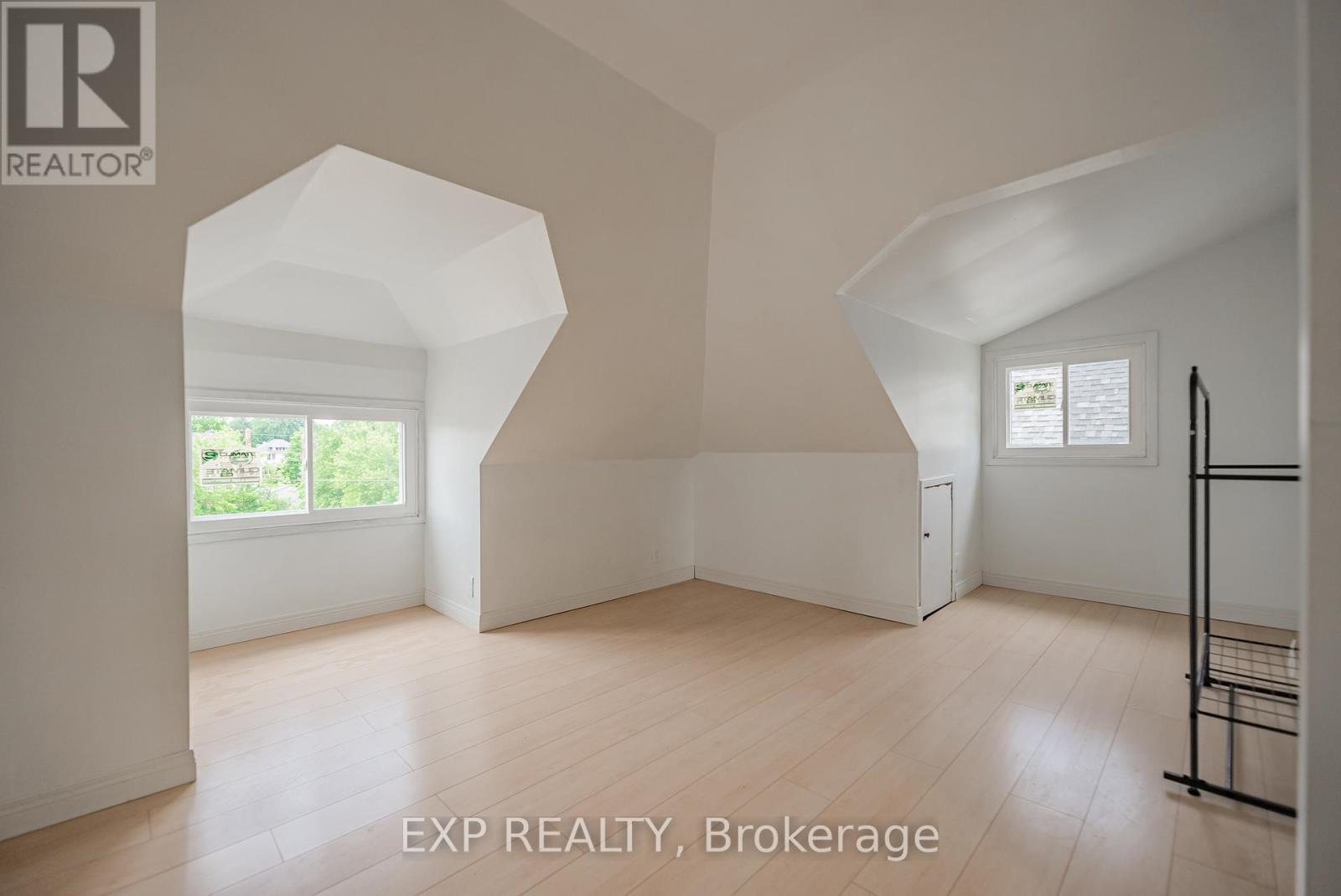 4865 Armoury Street, Niagara Falls (Cherrywood), ON - Indoor Photo Showing Other Room