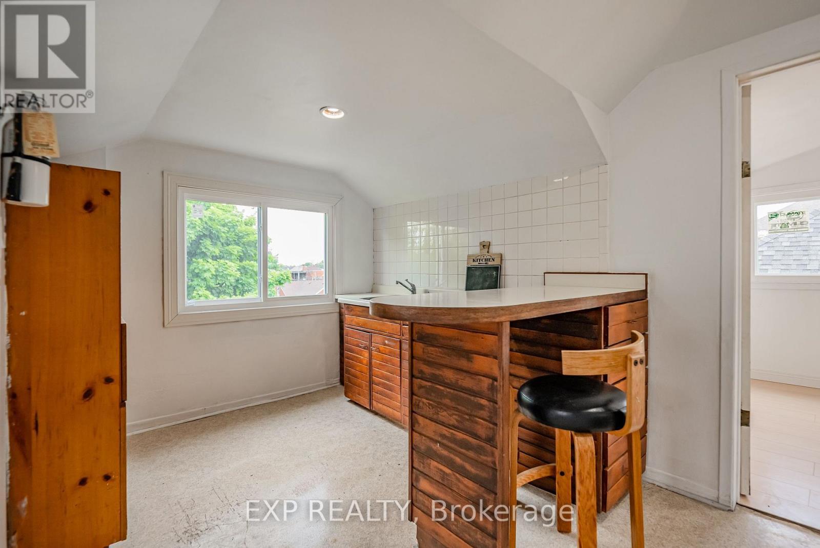 4865 Armoury Street, Niagara Falls (Cherrywood), ON - Indoor