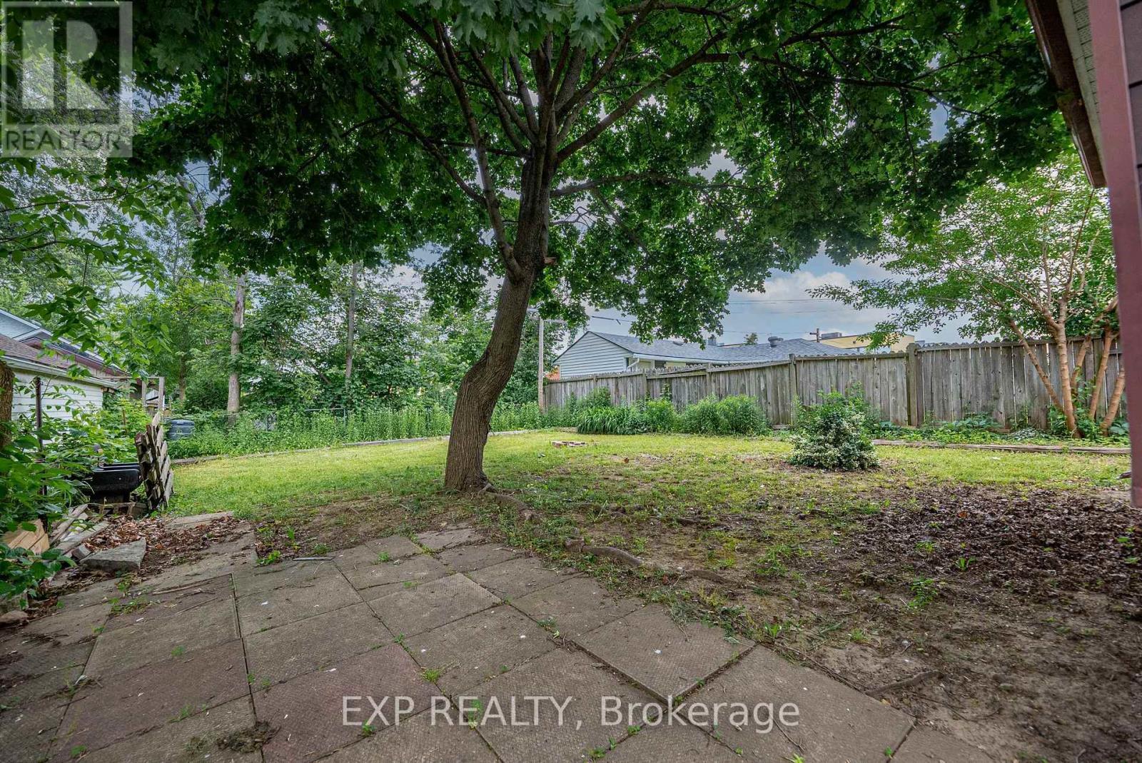 4865 Armoury Street, Niagara Falls (Cherrywood), ON - Outdoor