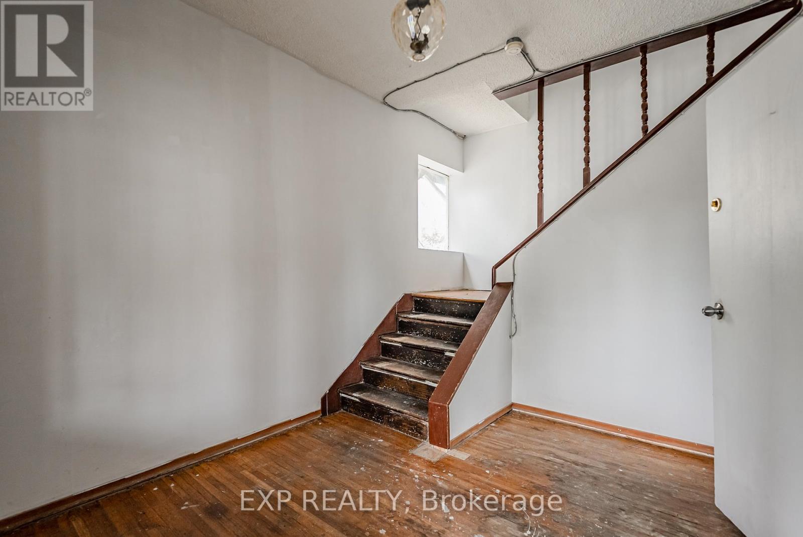 4865 Armoury Street, Niagara Falls (Cherrywood), ON - Indoor Photo Showing Other Room