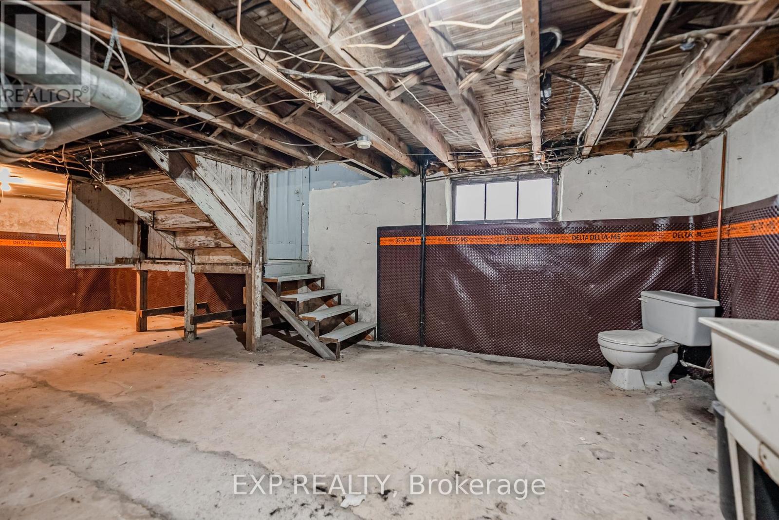 4865 Armoury Street, Niagara Falls (Cherrywood), ON - Indoor Photo Showing Basement