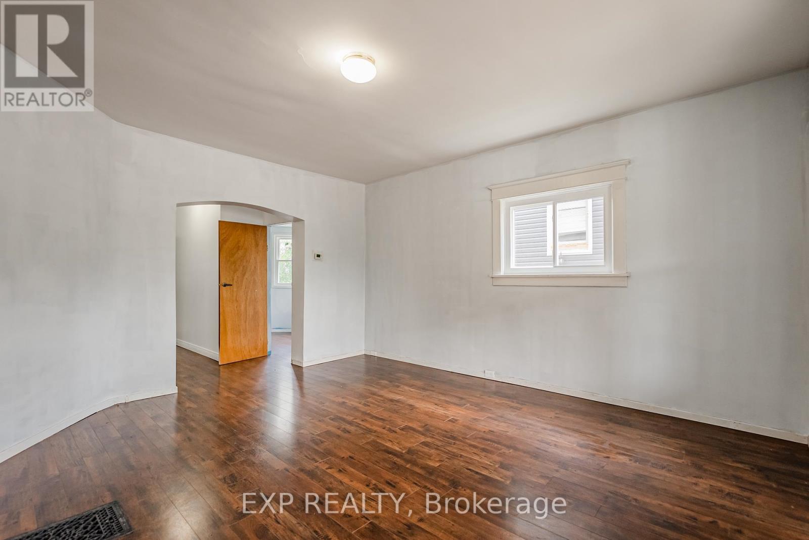 4865 Armoury Street, Niagara Falls (Cherrywood), ON - Indoor Photo Showing Other Room