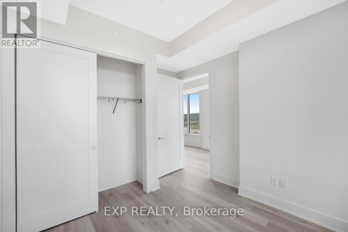 1802 - 385 Winston Road, Grimsby (Grimsby Beach), ON - Indoor Photo Showing Other Room