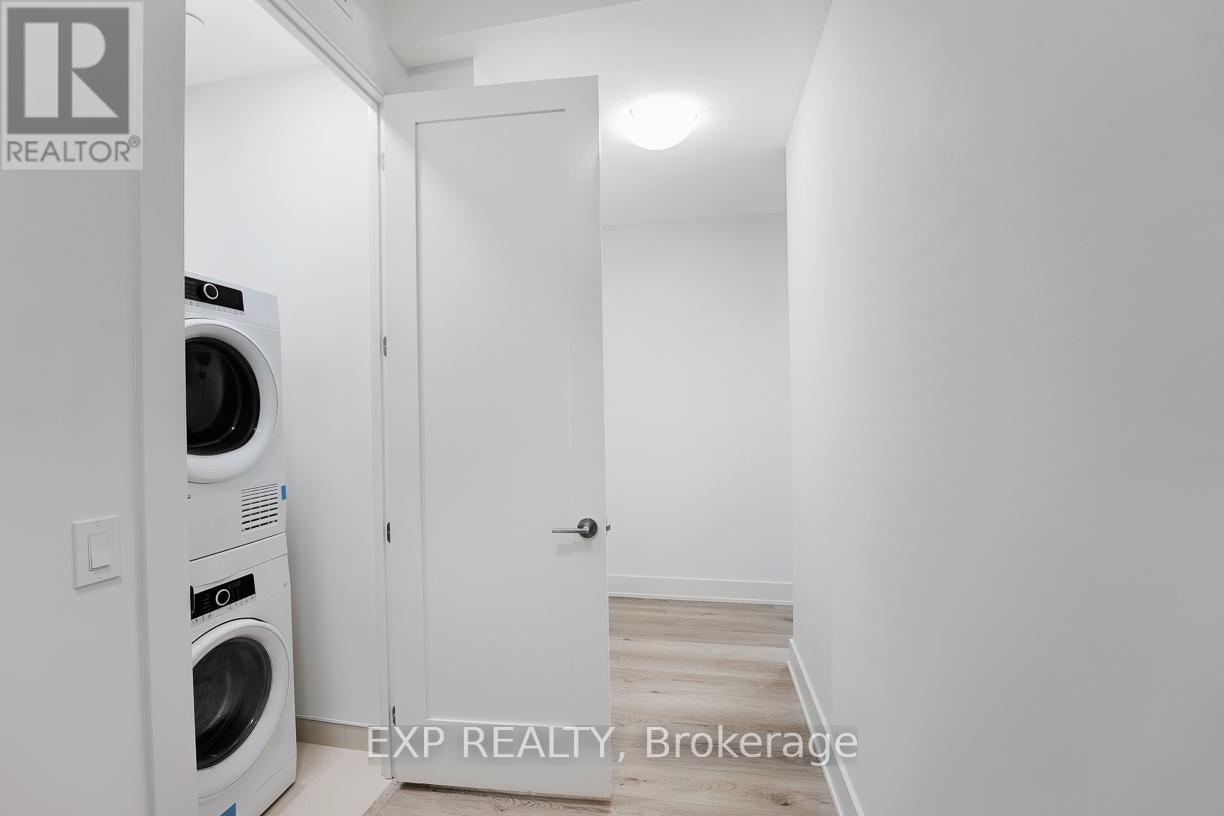 1802 - 385 Winston Road, Grimsby (Grimsby Beach), ON - Indoor Photo Showing Laundry Room