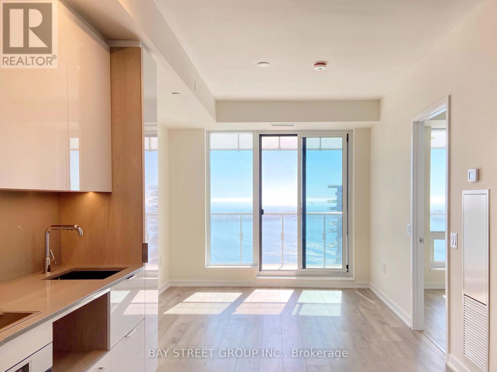 3210 - 28 Freeland Street, Toronto, ON - Indoor