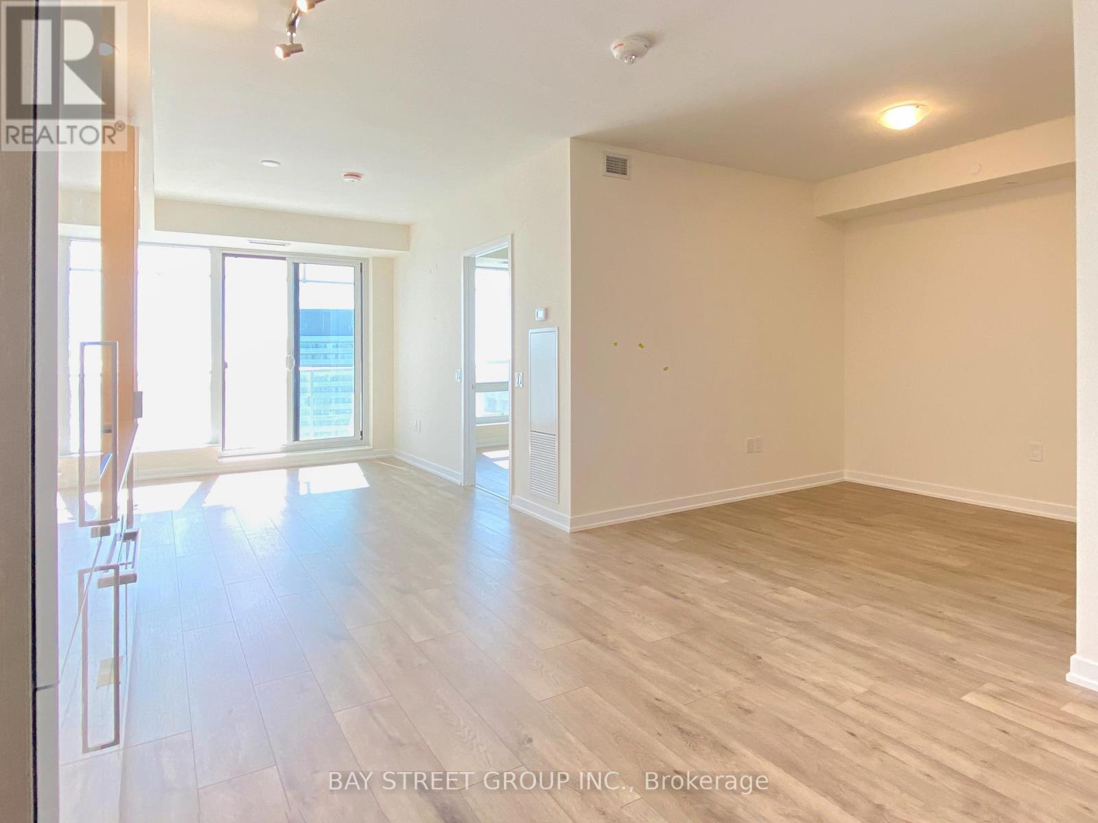 3210 - 28 Freeland Street, Toronto, ON - Indoor Photo Showing Other Room