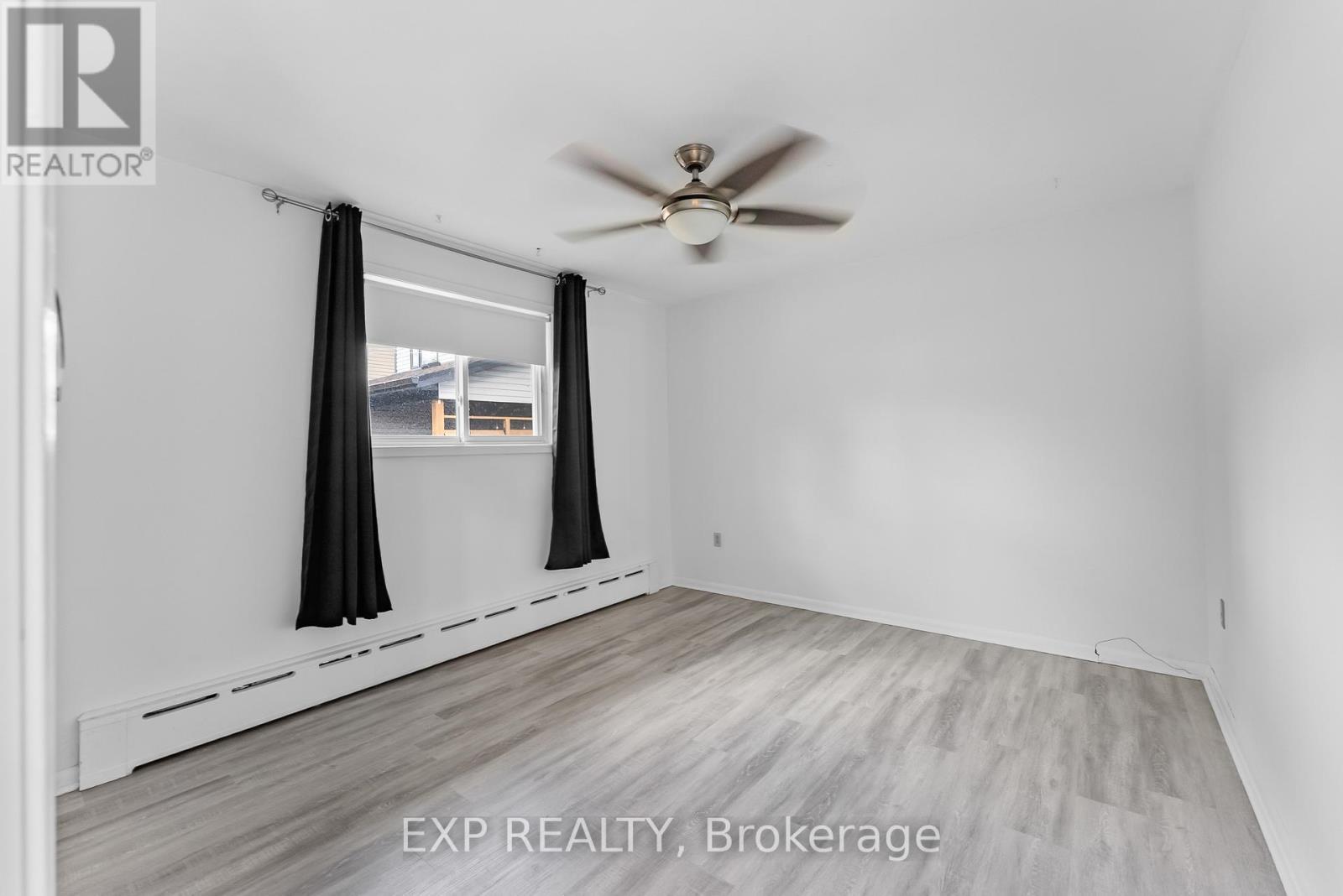 Bedroom 1 - 19 Moote Street, St. Catharines (Fairview), ON - Indoor Photo Showing Other Room