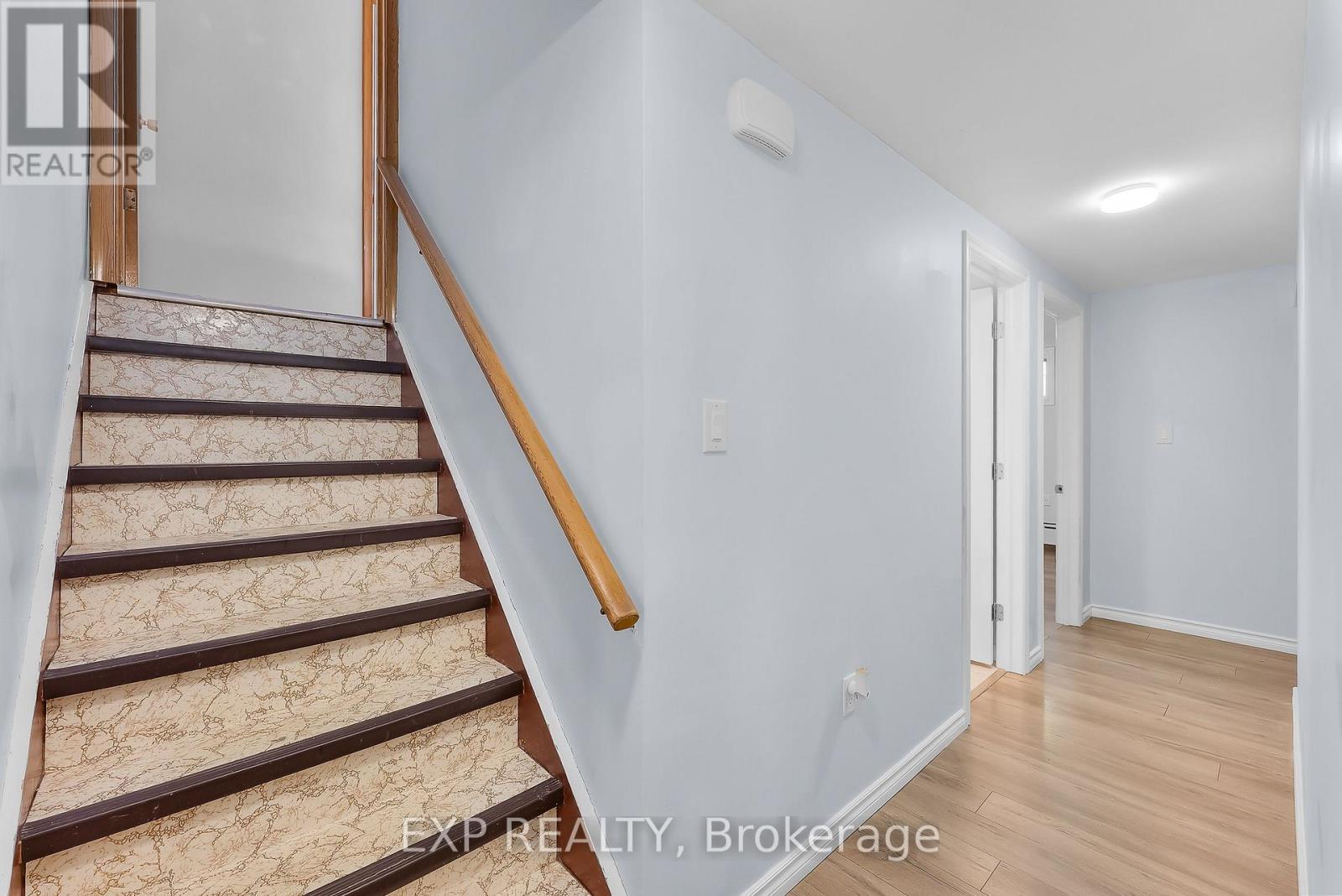 19 Moote Street, St. Catharines (Fairview), ON - Indoor Photo Showing Other Room