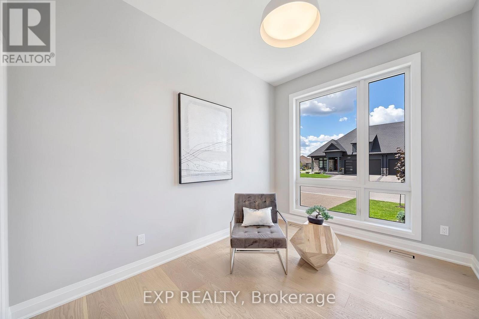 Main Floor Bedroom / Office - H - 296 Perth Trail, Welland (Hwy 406/Welland), ON - Indoor Photo Showing Other Room