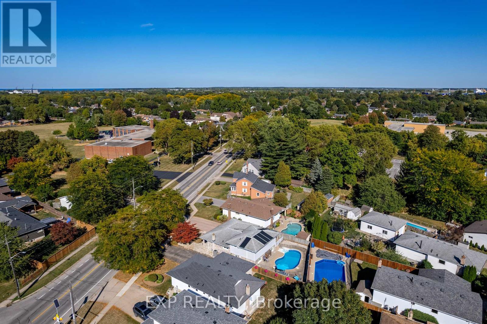 494 Scott Street, St. Catharines (Carlton/Bunting), ON - Outdoor With View