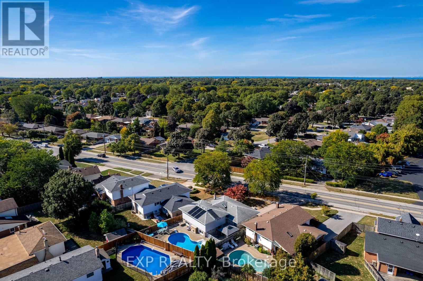 494 Scott Street, St. Catharines (Carlton/Bunting), ON - Outdoor With View