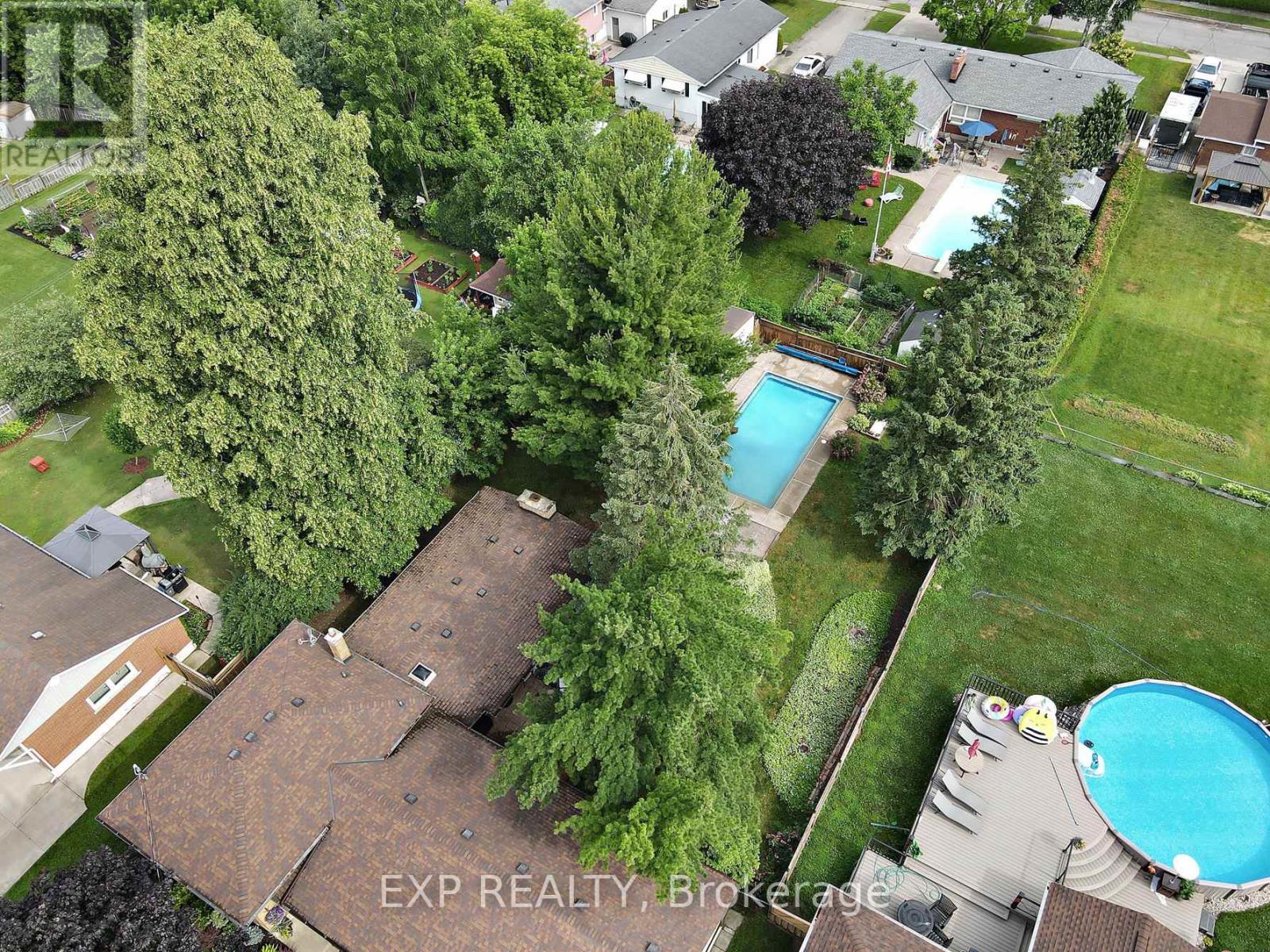 6711 Mcmicking Street, Niagara Falls (Stamford), ON - Outdoor With View