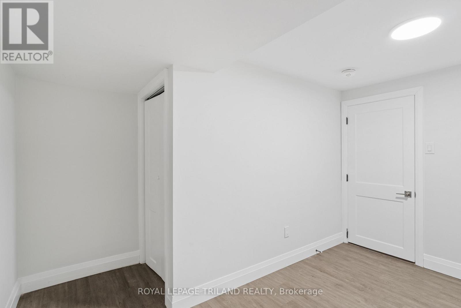 32 Parish Street, St. Thomas, ON - Indoor Photo Showing Other Room