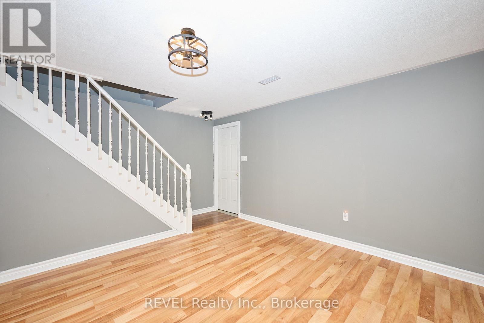6615 Harper Drive, Niagara Falls (Morrison), ON - Indoor Photo Showing Other Room