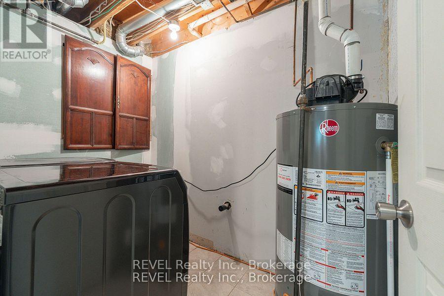 6615 Harper Drive, Niagara Falls (Morrison), ON - Indoor Photo Showing Basement