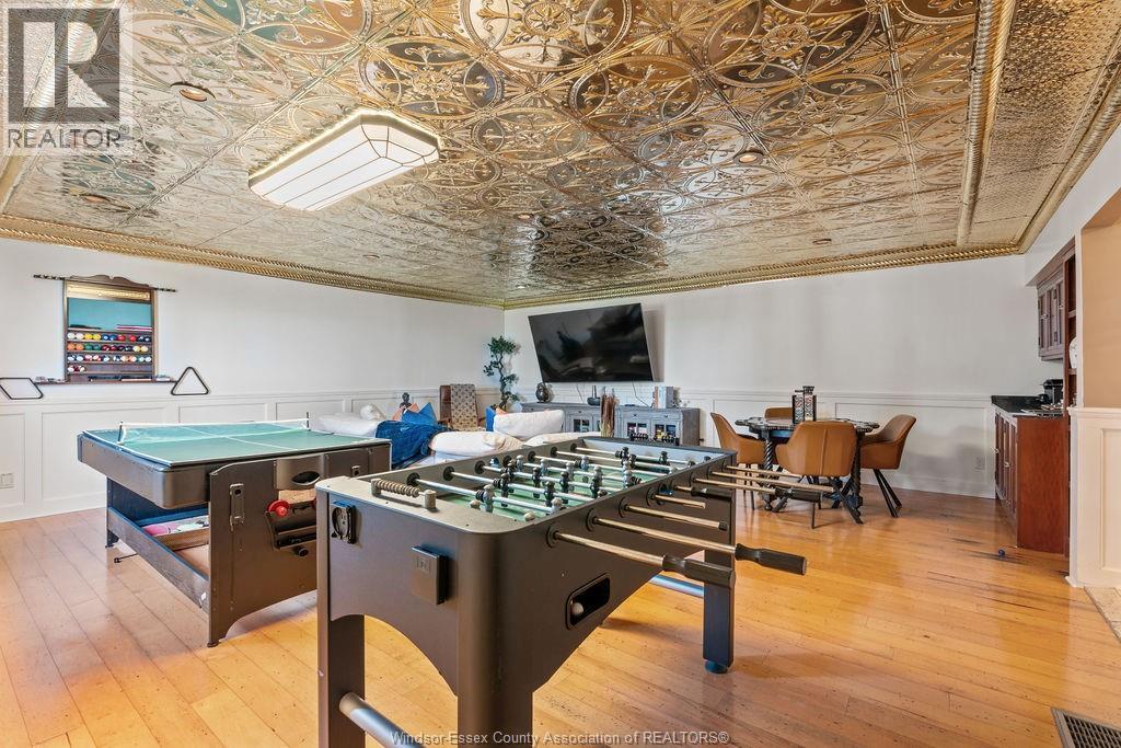 13038 Riverside Drive, Tecumseh, ON - Indoor Photo Showing Other Room