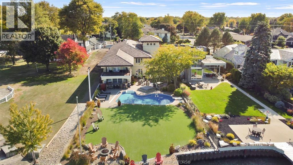 13038 Riverside Drive, Tecumseh, ON - Outdoor With View