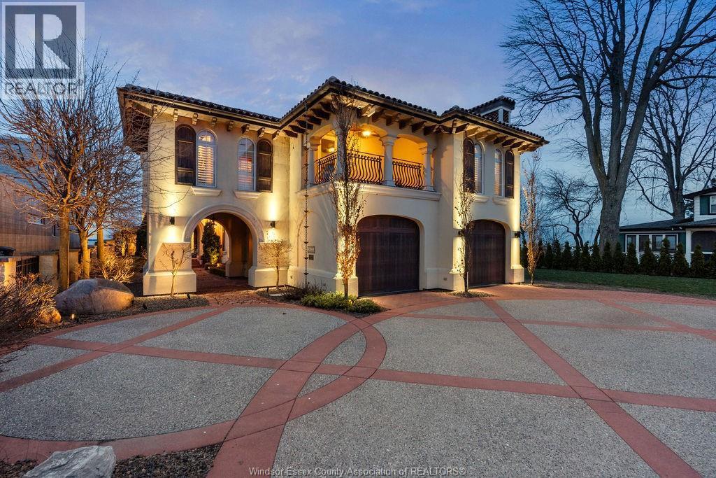 13038 Riverside Drive, Tecumseh, ON - Outdoor With Facade