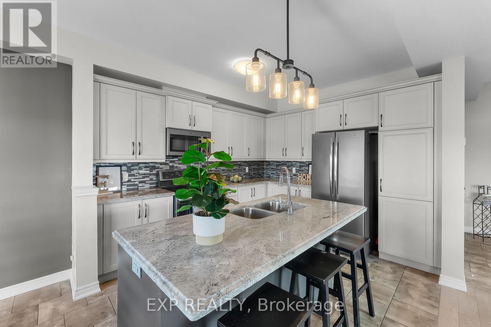 79 Severino Circle, West Lincoln (Smithville), ON