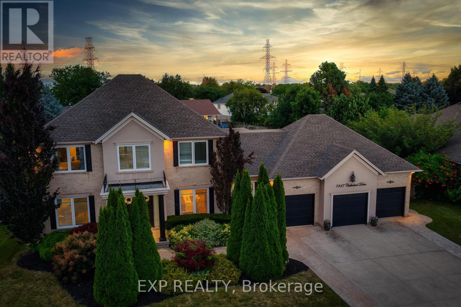 7847 Cathedral Drive, Niagara Falls (Mt. Carmel), ON - Outdoor