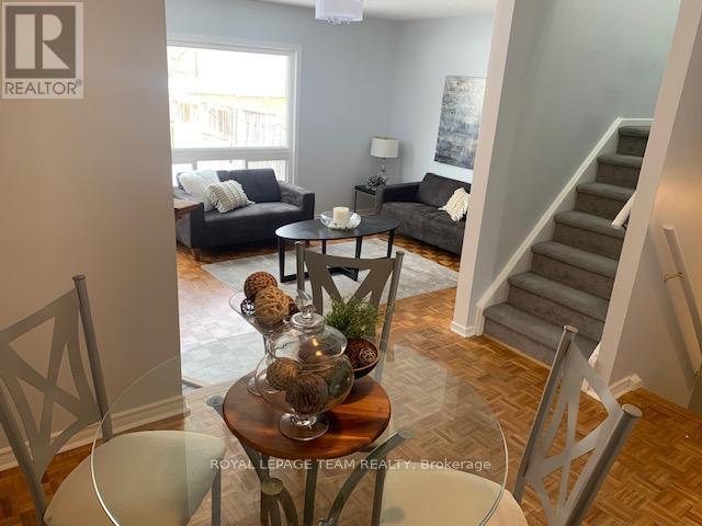 E - 14 Larkshire Lane, Ottawa, ON - Indoor