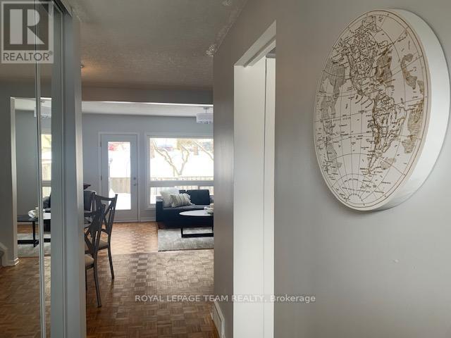 E - 14 Larkshire Lane, Ottawa, ON - Indoor Photo Showing Other Room