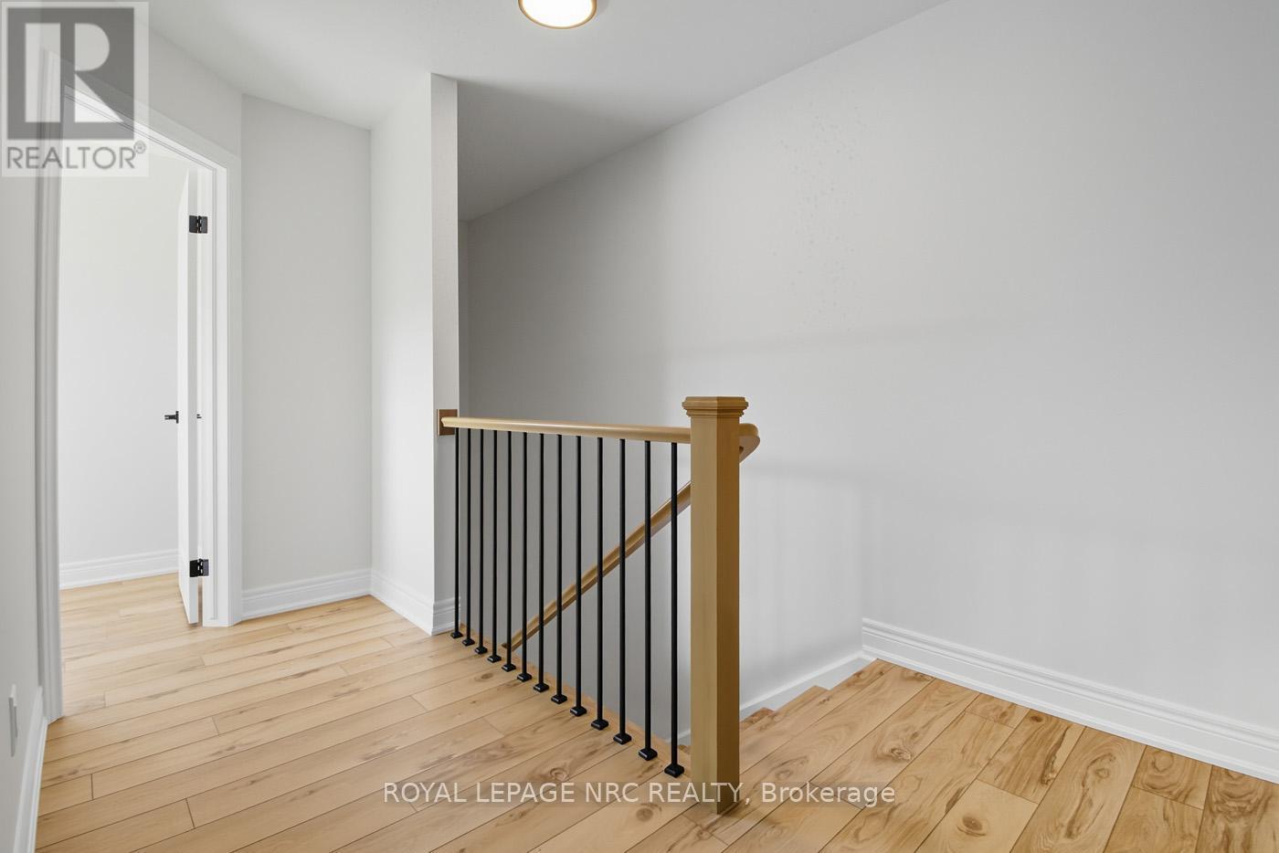 16 - 121A Moffatt Street, St. Catharines (Oakdale), ON - Indoor Photo Showing Other Room