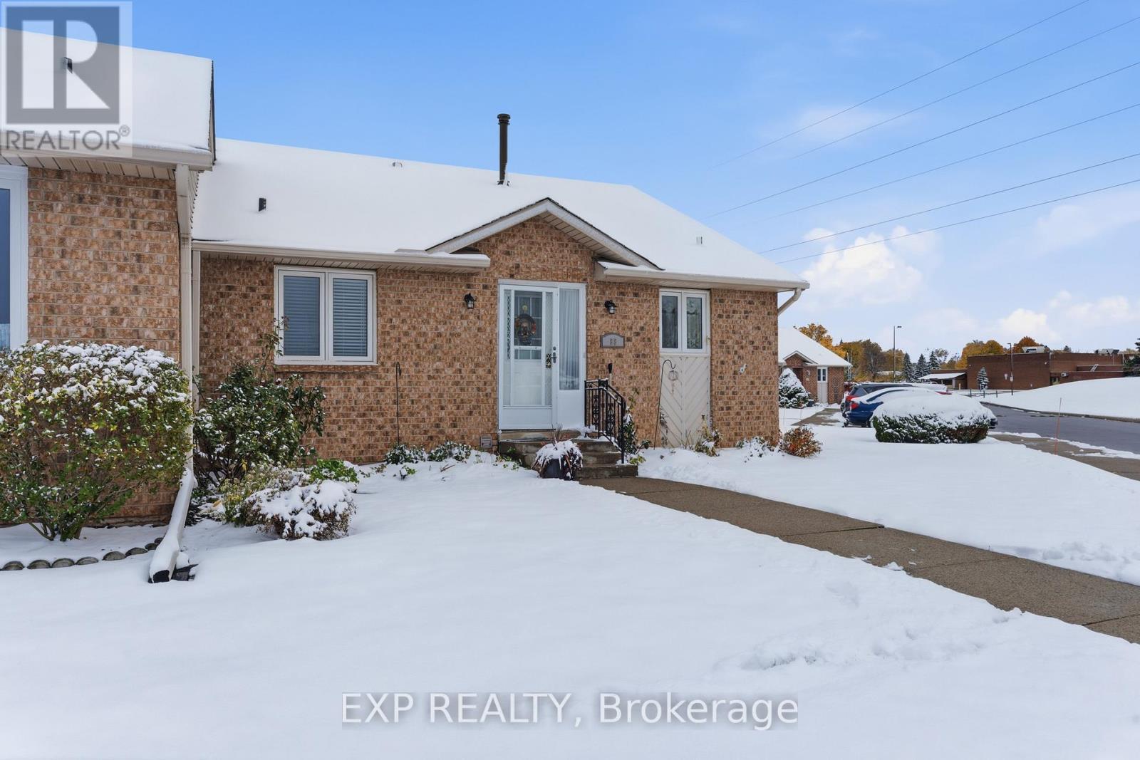 88 - 122 Bunting Road, St. Catharines (E. Chester), ON - Outdoor