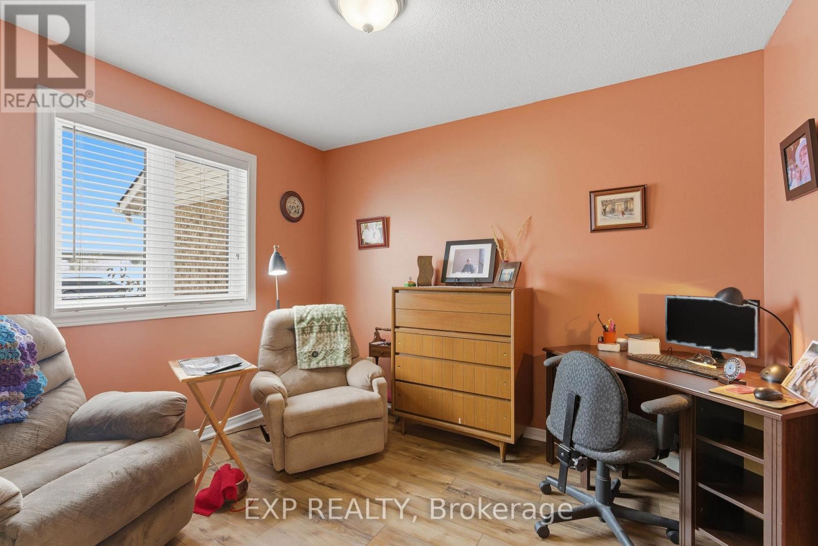 88 - 122 Bunting Road, St. Catharines (E. Chester), ON - Indoor Photo Showing Office