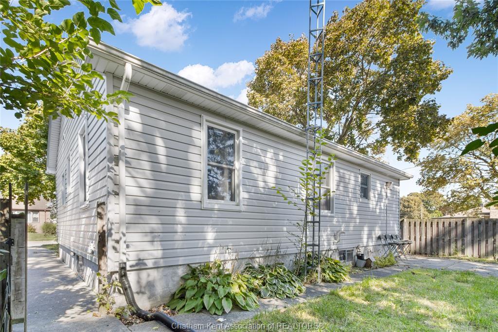 122 Eugenie Street, Chatham, ON