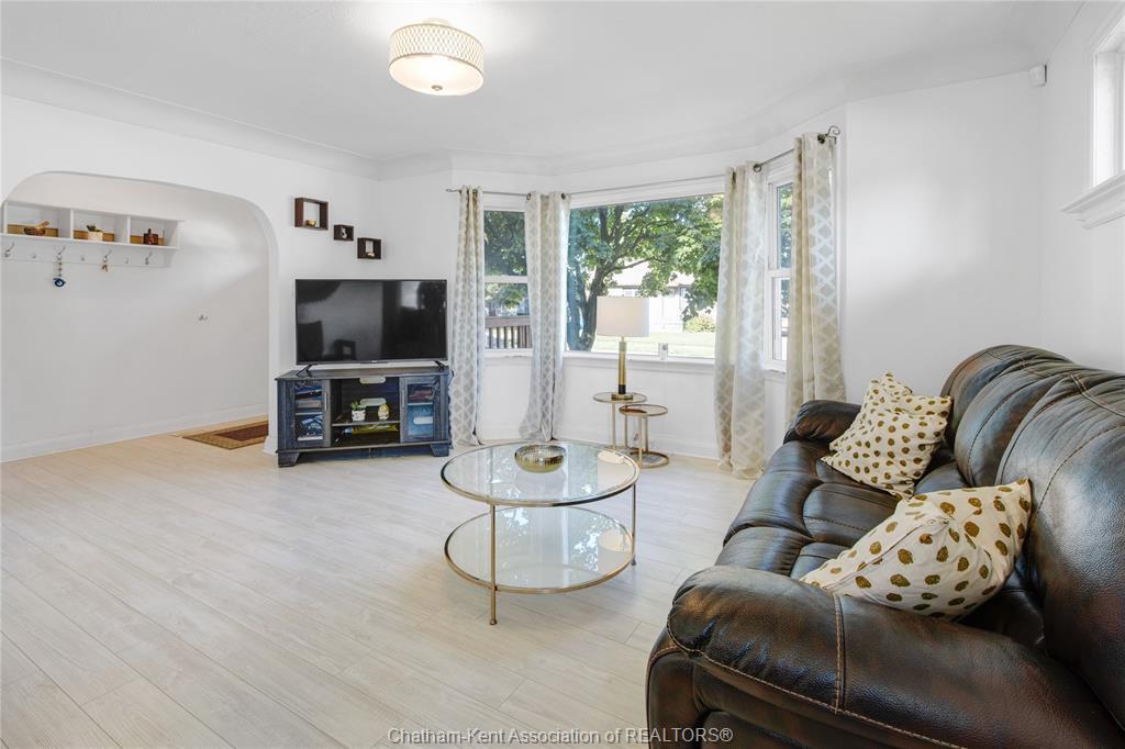 122 Eugenie Street, Chatham, ON