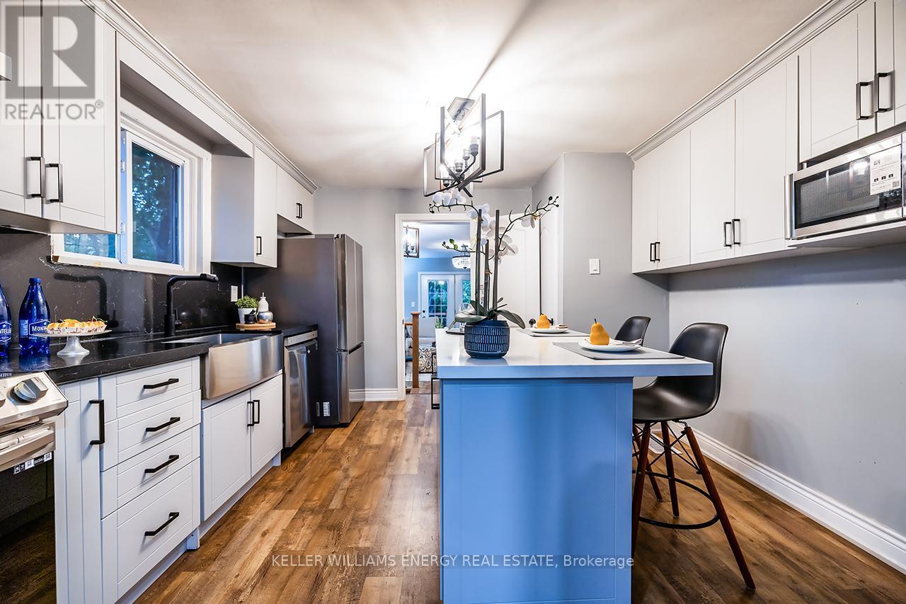 801 Gordon Street, Oshawa (Lakeview), ON - Indoor Photo Showing Kitchen