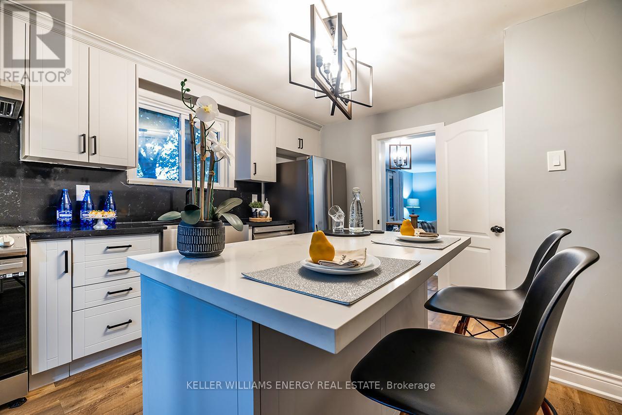 Perfect Gathering Spot - 801 Gordon Street, Oshawa (Lakeview), ON - Indoor