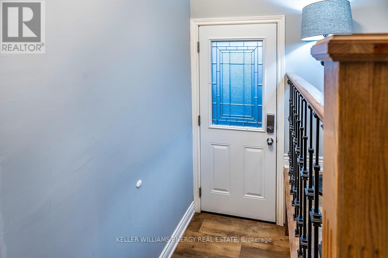 Side Entrance into the Home - 801 Gordon Street, Oshawa (Lakeview), ON - Indoor Photo Showing Other Room