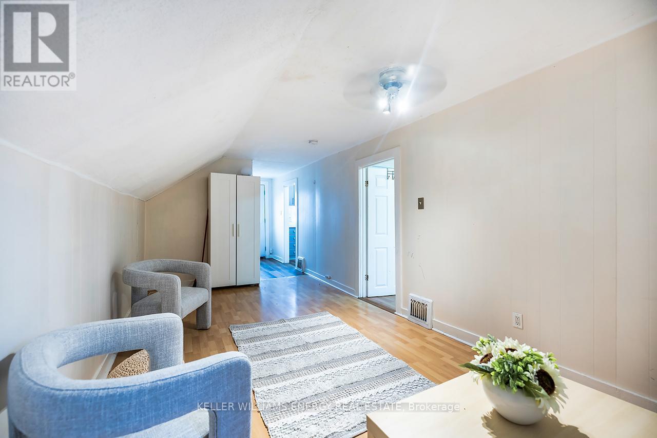 801 Gordon Street, Oshawa (Lakeview), ON - Indoor