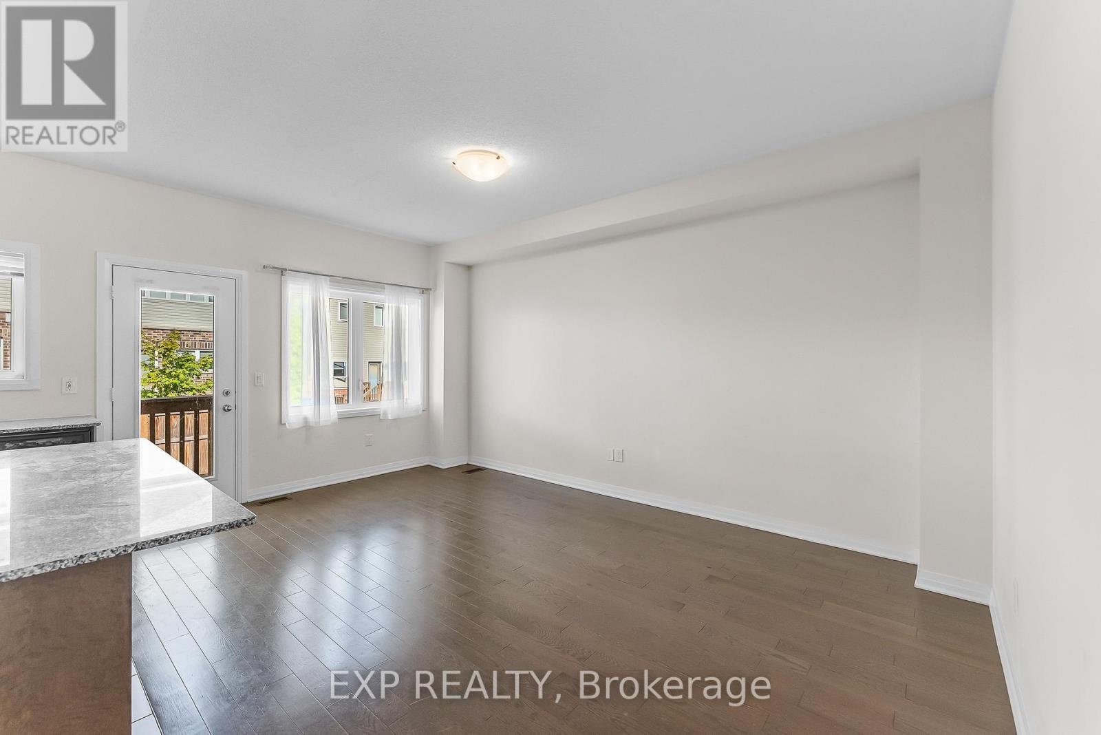 4192 Cherry Heights Boulevard, Lincoln (Beamsville), ON - Indoor Photo Showing Other Room