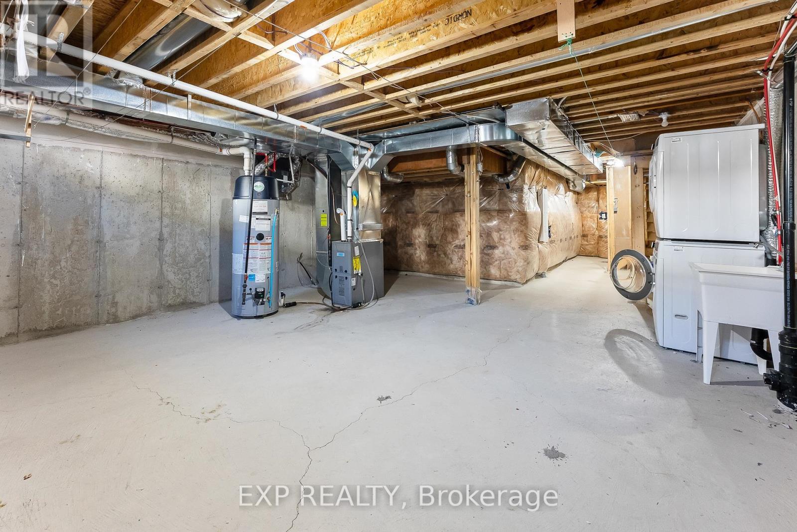 4192 Cherry Heights Boulevard, Lincoln (Beamsville), ON - Indoor Photo Showing Basement