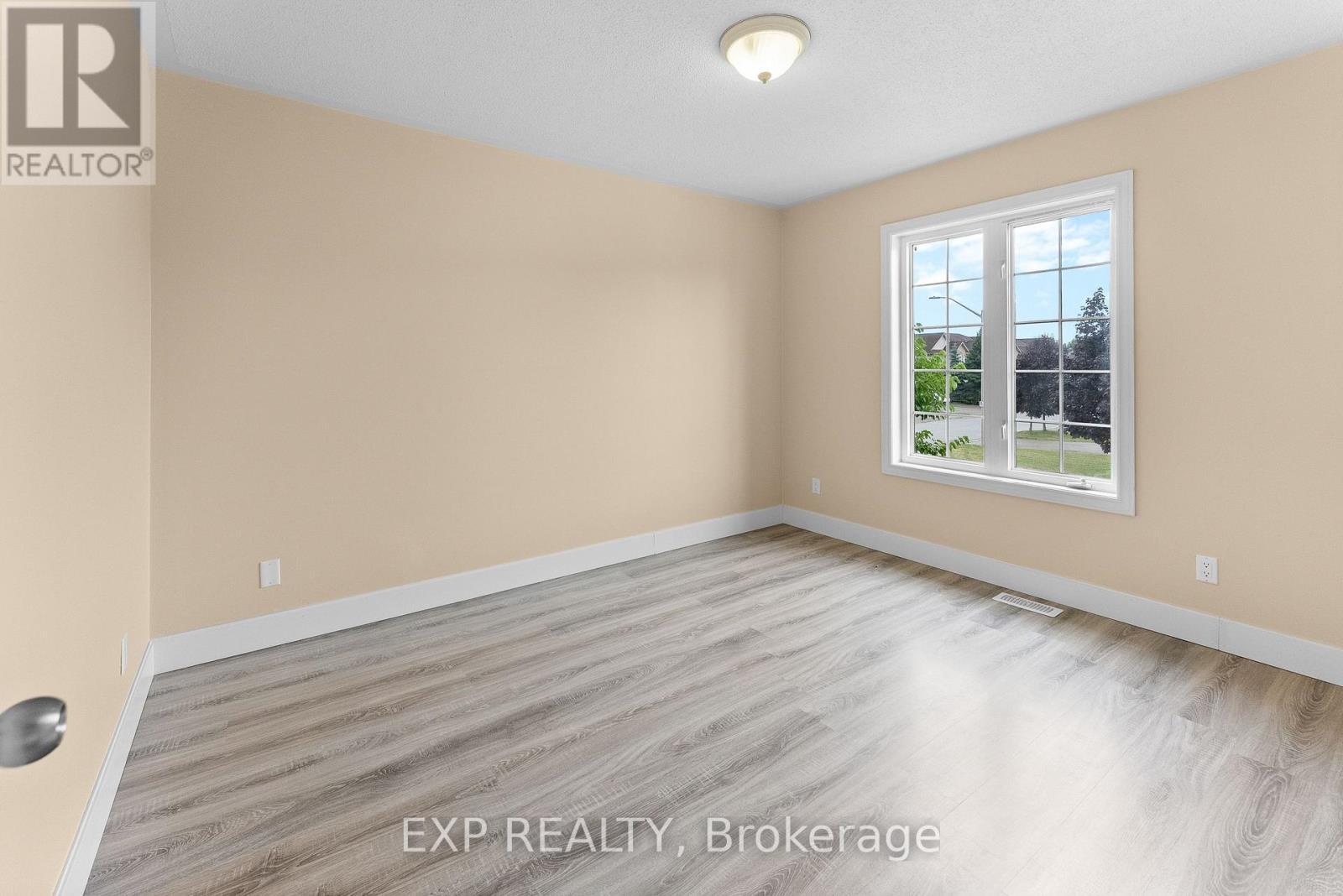 38 Natalie Court, Thorold (Confederation Heights), ON - Indoor Photo Showing Other Room