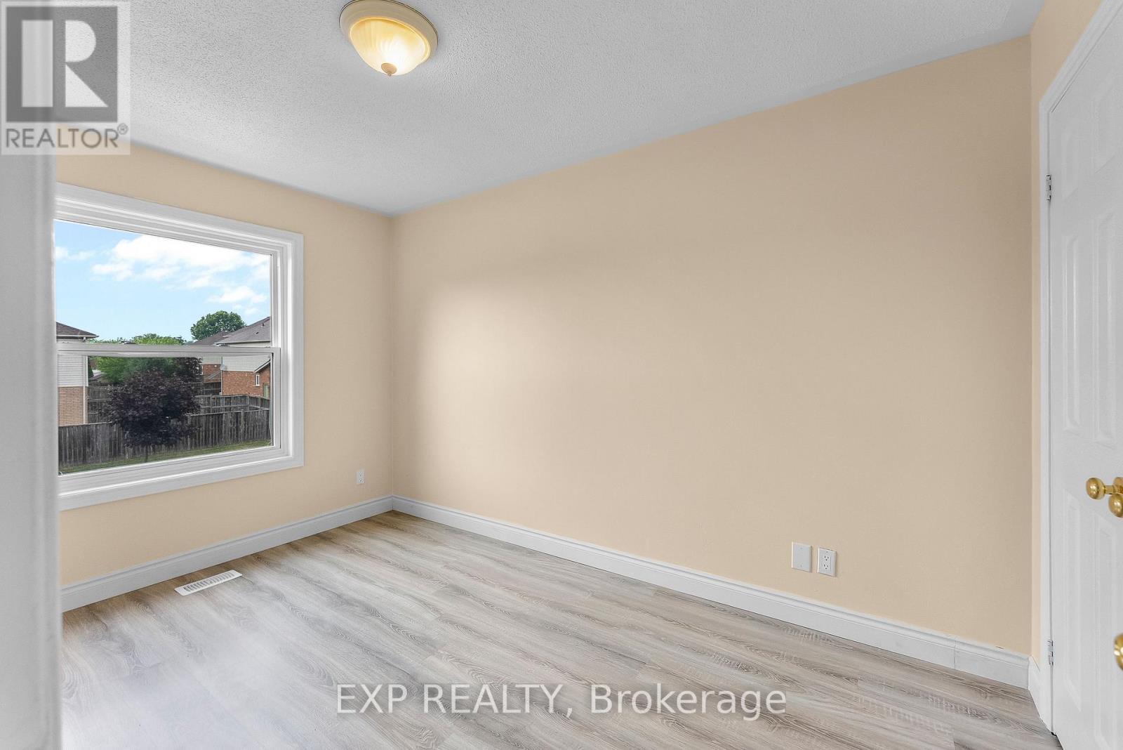 38 Natalie Court, Thorold (Confederation Heights), ON - Indoor Photo Showing Other Room